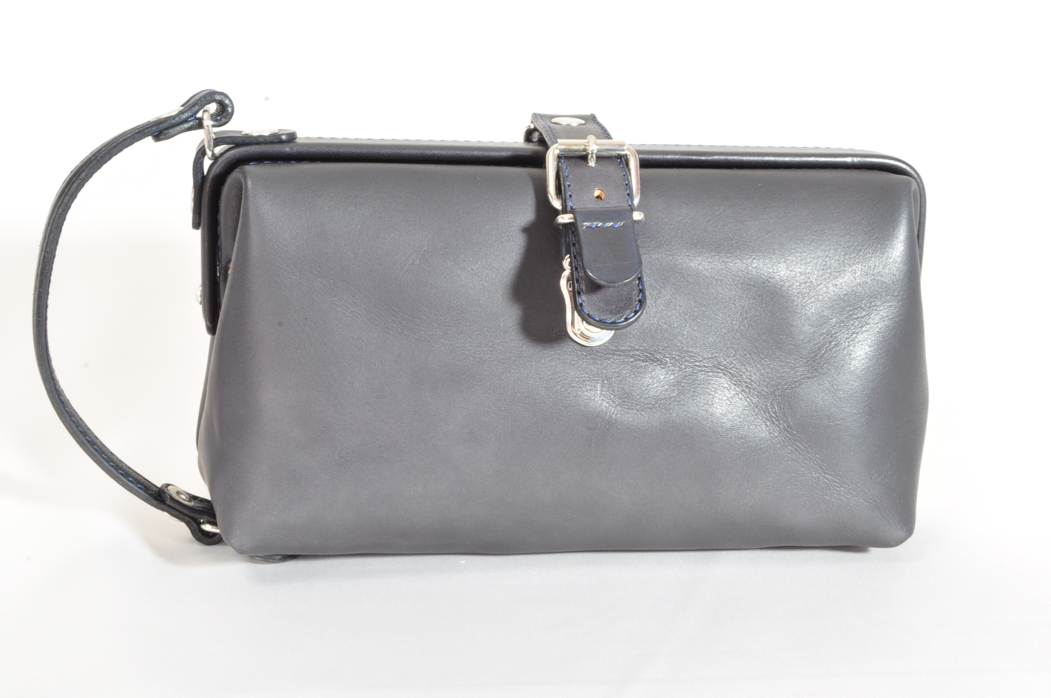 セカンドバック