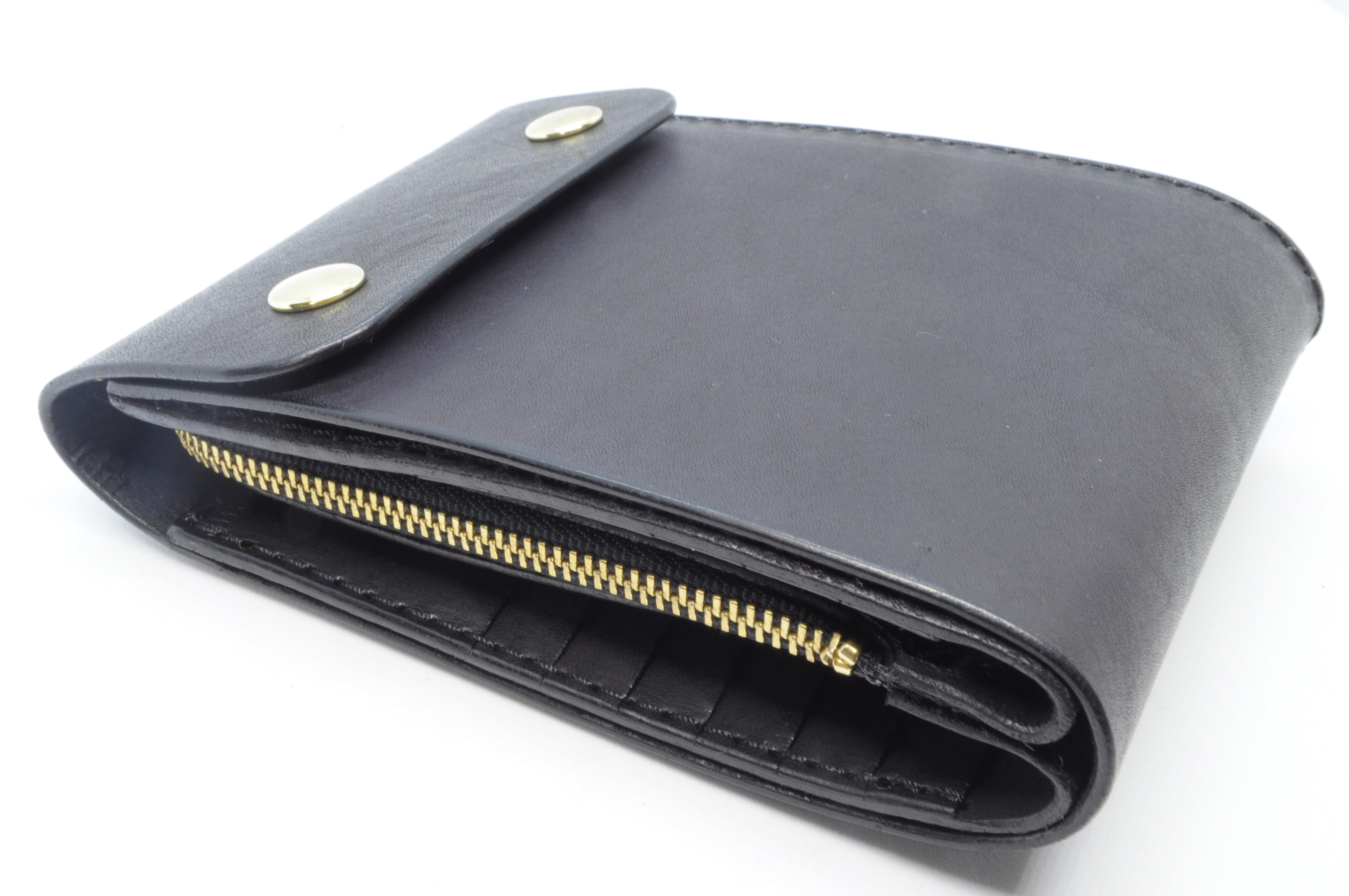 ショートウォレット財布